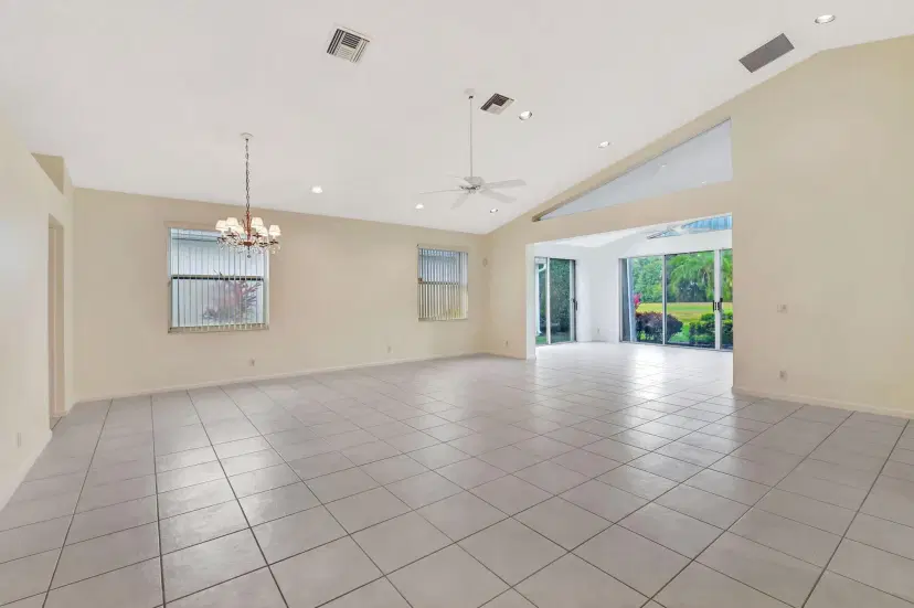 Picture of 11857 Fountainside Circle, Boynton Beach FL 33437