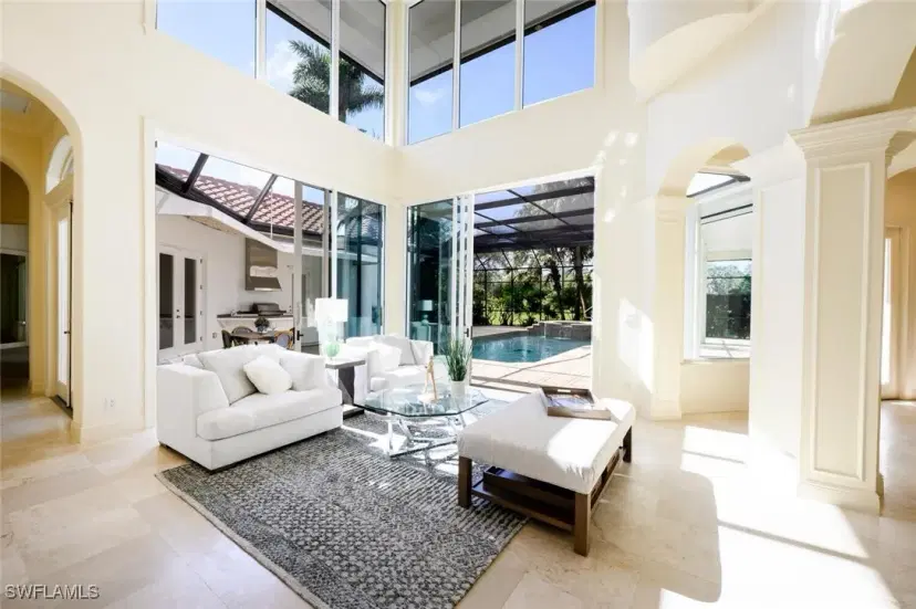 Picture of 3031 Gardens Blvd, Naples FL 34105