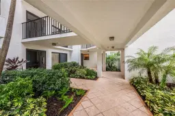 Picture of 5880 Via Lugano 104, Naples, FL 34108