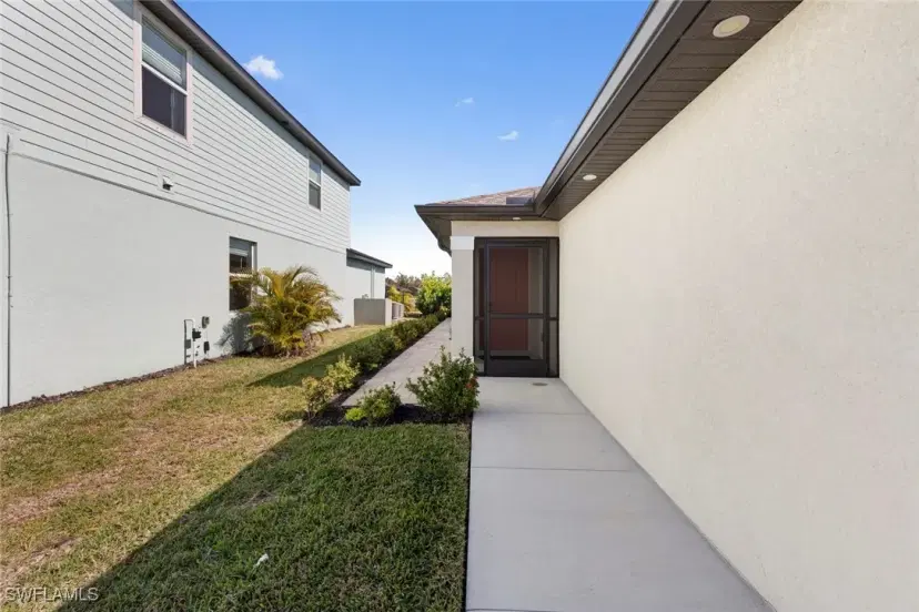 Picture of 17110 Parma Ct, North Fort Myers FL 33917