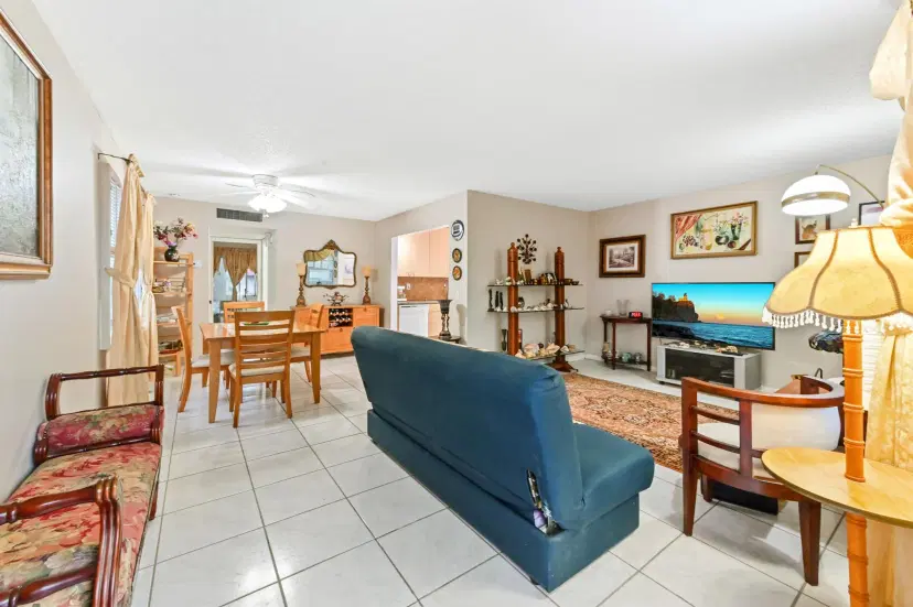 Picture of 336 Piedmont G, Delray Beach FL 33484