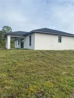 Picture of 1116 Countess Ave S, Lehigh Acres, FL 33974