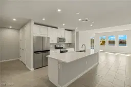 Picture of 4557 Arboretum Cir 102, Naples, FL 34112