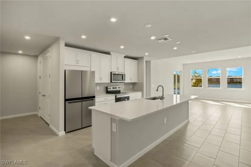 Picture of 4557 Arboretum Cir 102, Naples FL 34112