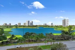 Picture of 20185 E Country Club Dr 705, Miami, FL 33180