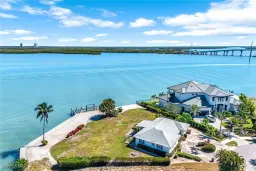Picture of 980 Iris Ct, Marco Island, FL 34145
