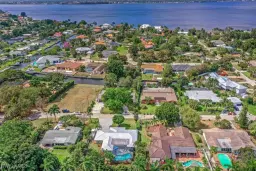 Picture of 5829 Silvery Ln, Fort Myers, FL 33919