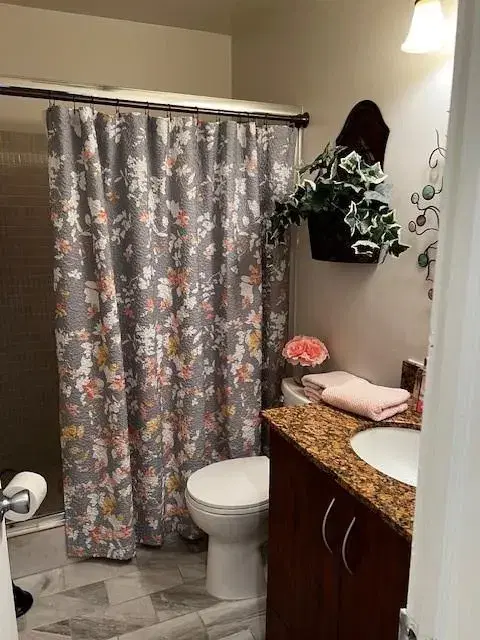 Picture of 6750 NE 21St Rd 103, Fort Lauderdale, FL 33308