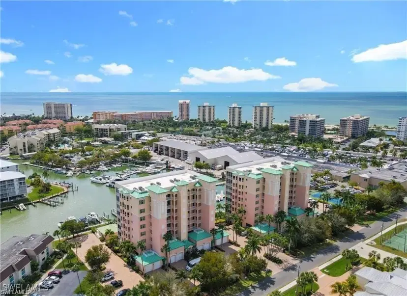 Picture of 150 Lenell Rd 404, Fort Myers Beach FL 33931