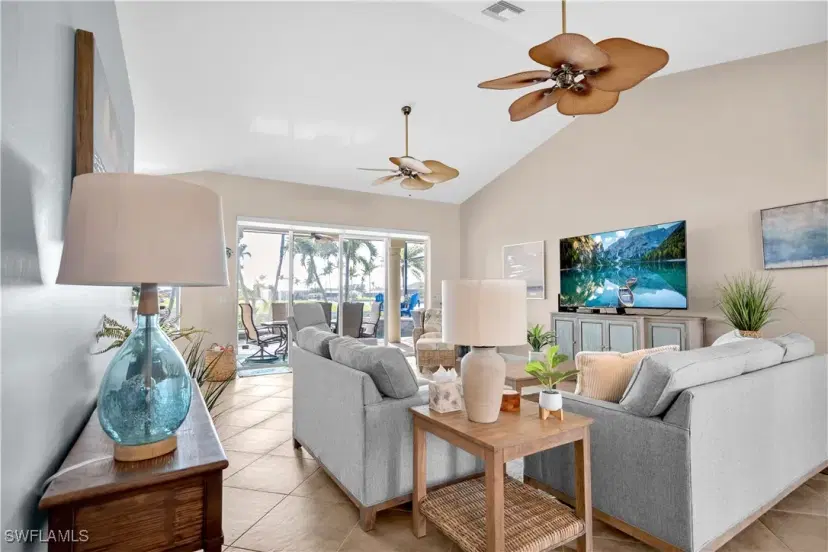 Picture of 2706 SW 38Th Ter, Cape Coral FL 33914