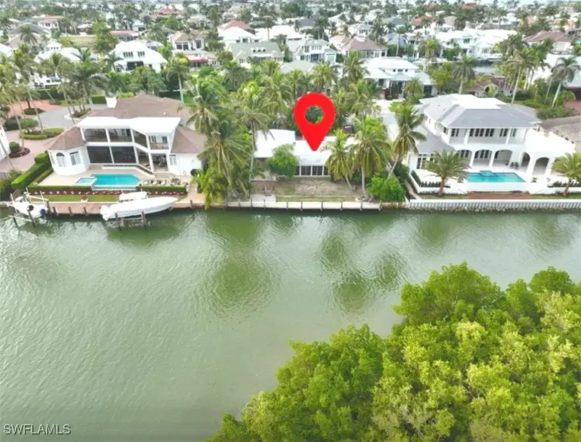 Picture of 2195 Sheepshead Dr, Naples FL 34102