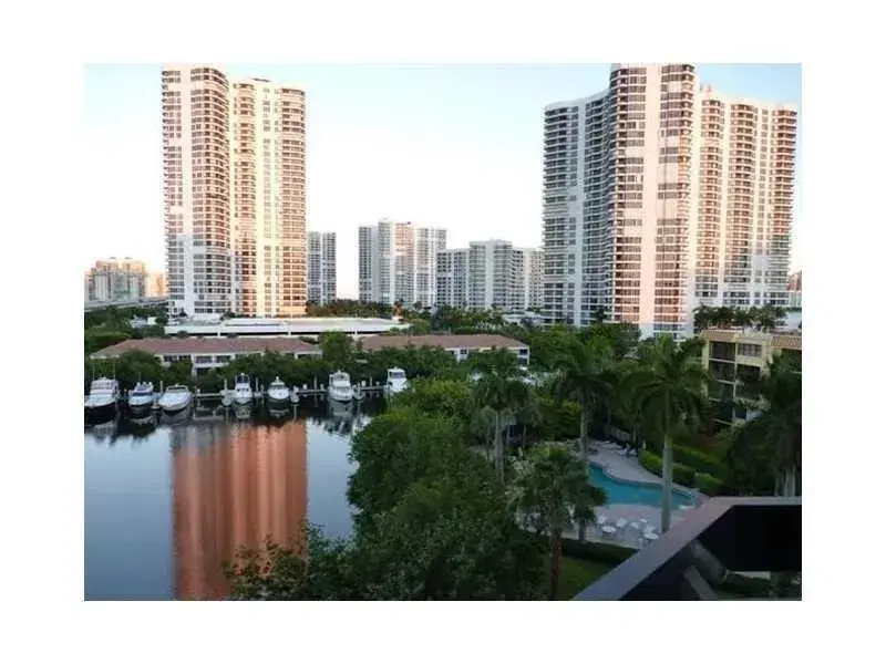 Picture of 3400 NE 192 Street 710, Aventura FL 33180