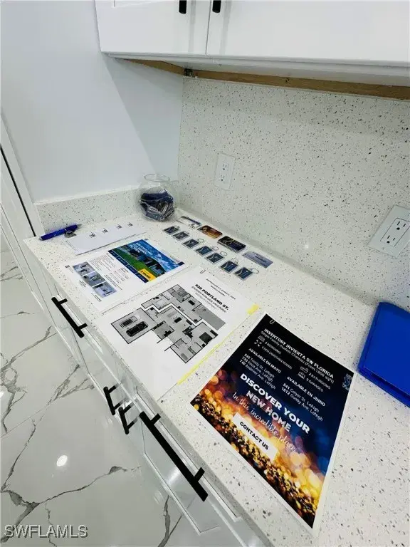 Picture of 828 Portland St E, Lehigh Acres FL 33974