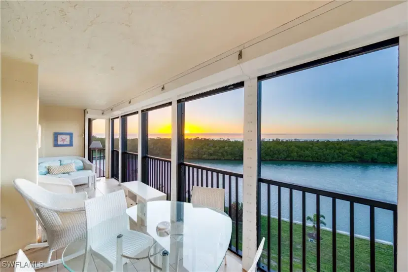 Picture of 15 Bluebill Ave 304, Naples FL 34108