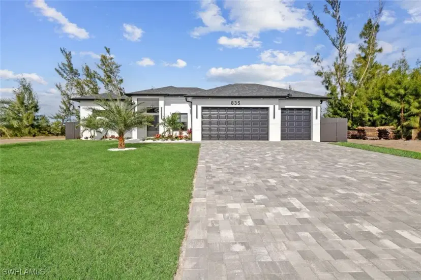 Picture of 835 SW 24Th St, Cape Coral FL 33991