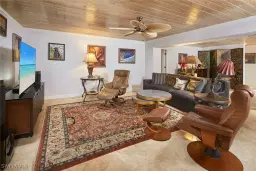 Picture of 695 7Th Ave N, Naples, FL 34102