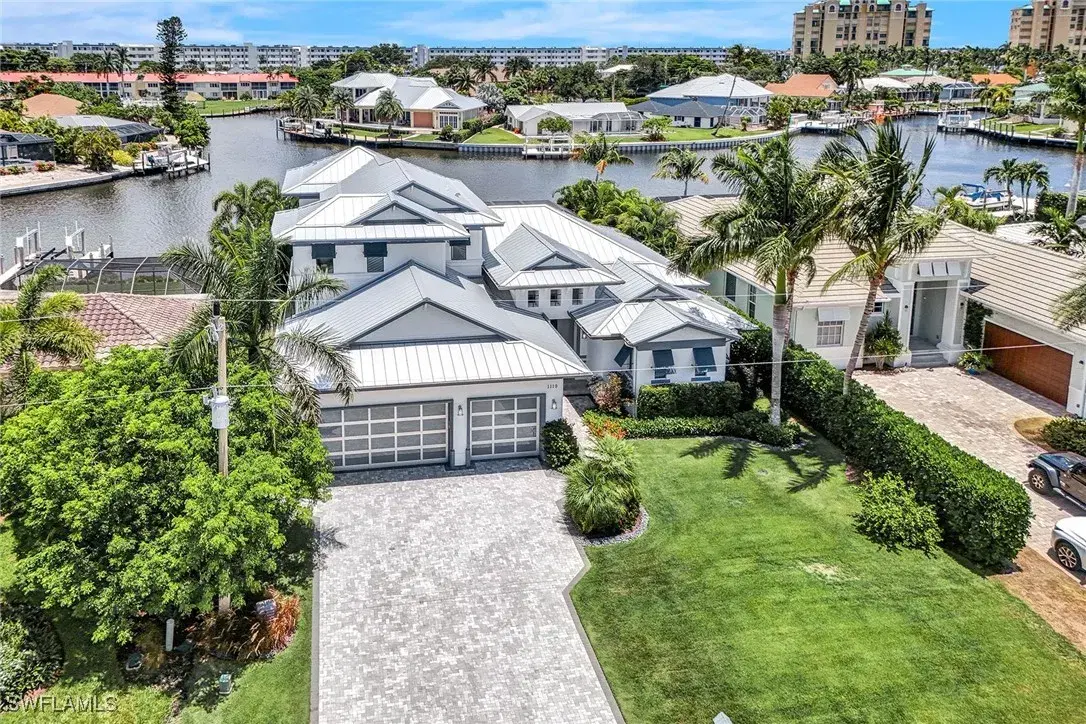 Picture of 1119 Edington Pl, Marco Island, FL 34145