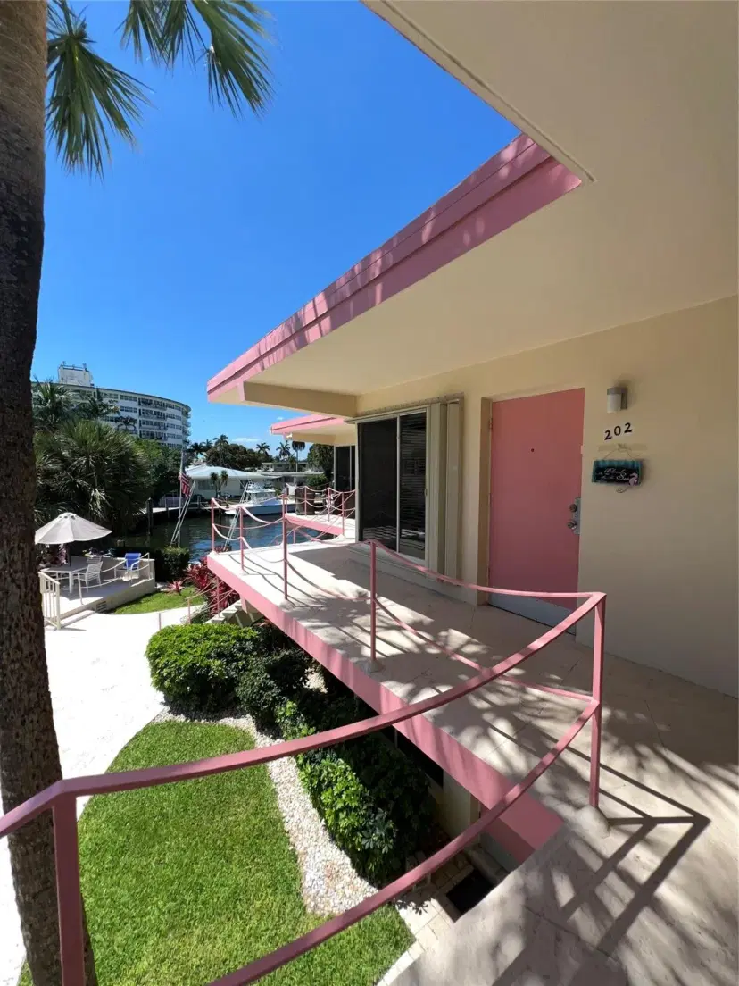 Picture of 2825 NE 33Rd Ave 202, Fort Lauderdale FL 33308