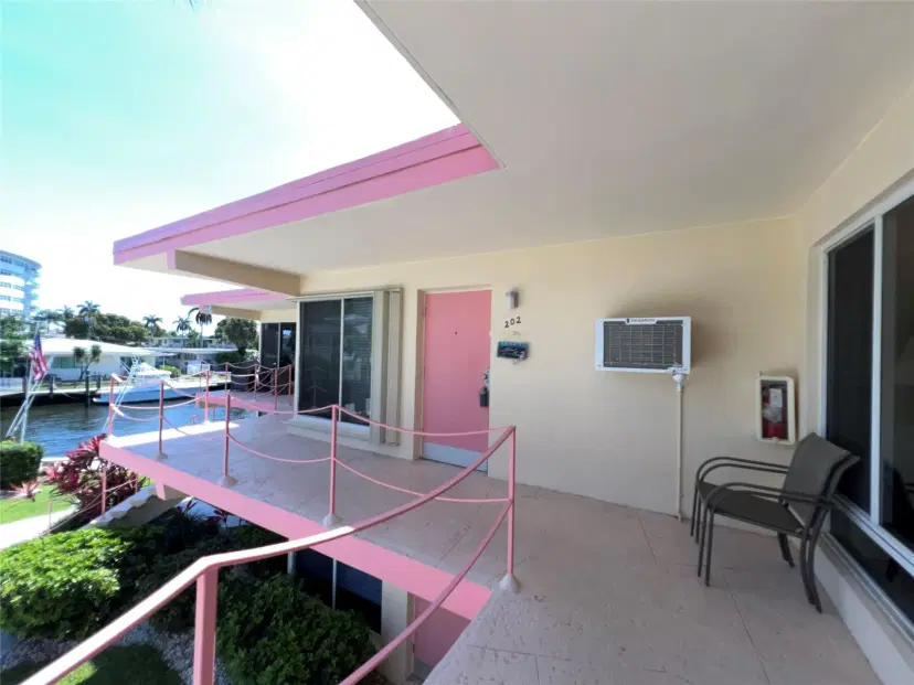 Picture of 2825 NE 33Rd Ave 202, Fort Lauderdale FL 33308