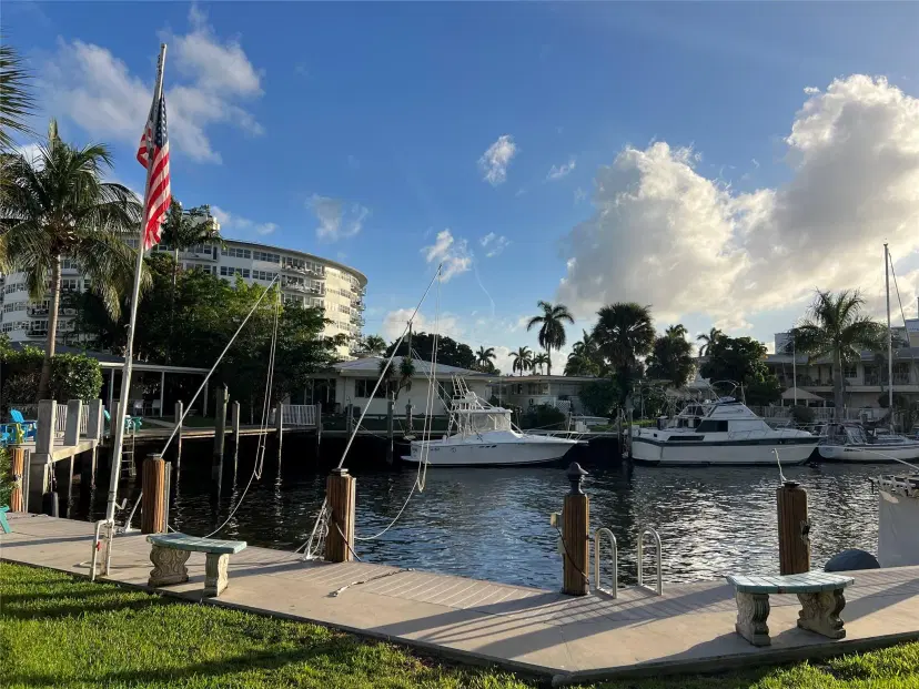 Picture of 2825 NE 33Rd Ave 202, Fort Lauderdale FL 33308