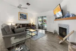 Picture of 1634 Bonita Ct, Naples, FL 34102