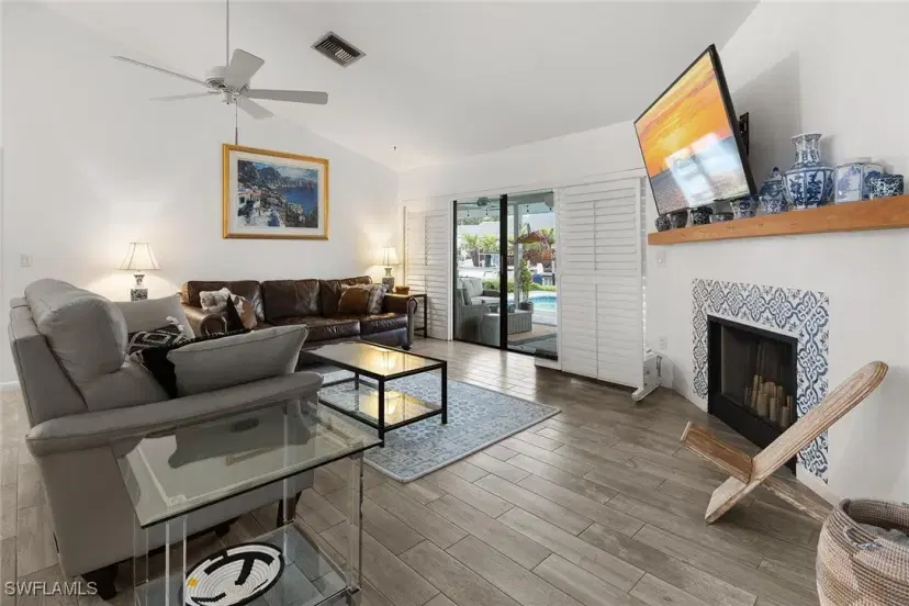 Picture of 1634 Bonita Ct, Naples FL 34102