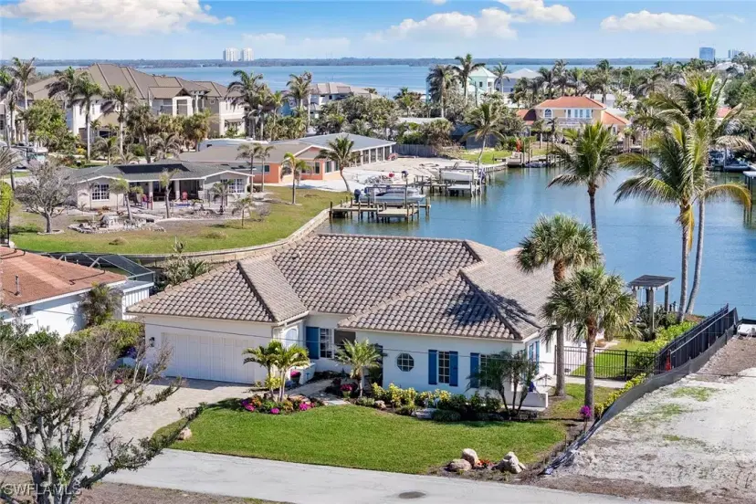 Picture of 7 Glenview Manor Dr, Fort Myers Beach FL 33931