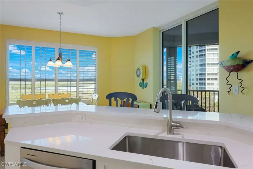 Picture of 325 Dunes Blvd 605, Naples FL 34110