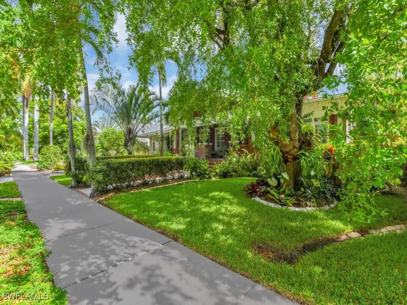 Picture of 2747 Providence St, Fort Myers FL 33916