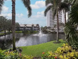 Picture of 6371 Pelican Bay Blvd N3, Naples, FL 34108