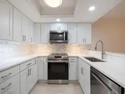 Picture of 6371 Pelican Bay Blvd N3, Naples, FL 34108