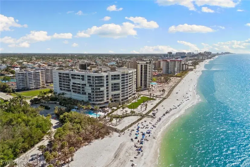 Picture of 11125 Gulf Shore Dr Ph-7, Naples FL 34108