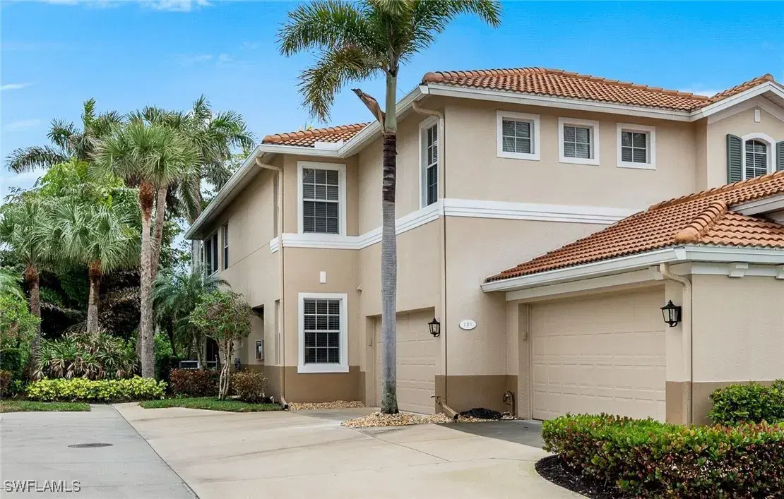 Picture of 11065 Harbour Yacht CT 101, Fort Myers, FL 33908
