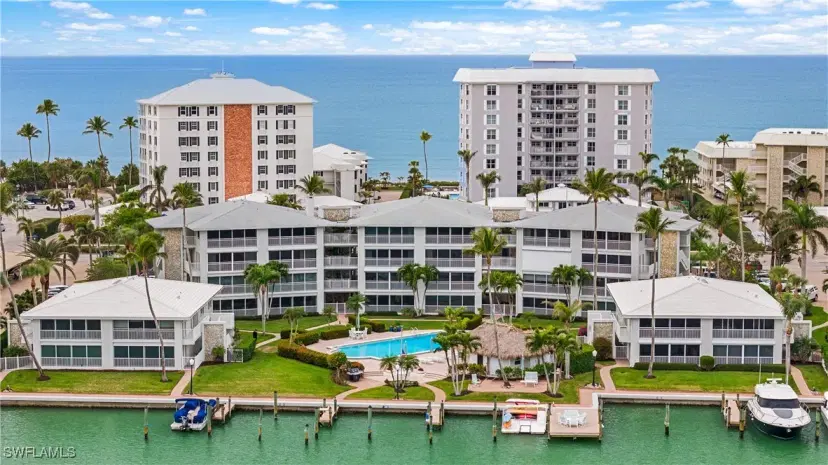 Picture of 2800 Gulf Shore Blvd N 100, Naples FL 34103