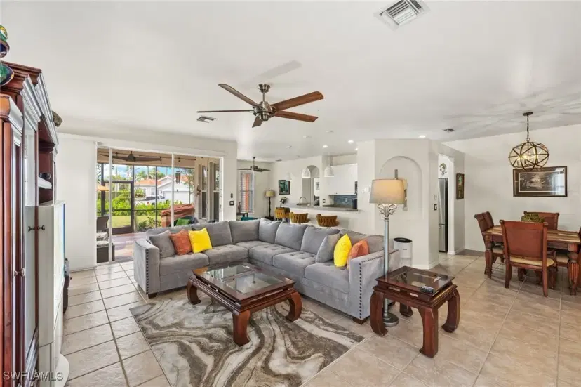 Picture of 13973 Village Creek Dr, Fort Myers FL 33908