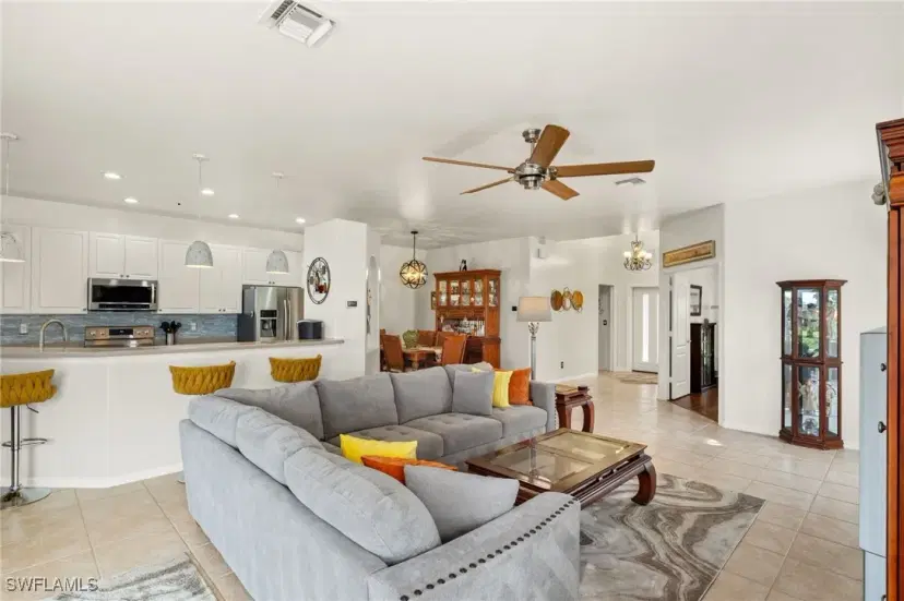 Picture of 13973 Village Creek Dr, Fort Myers FL 33908