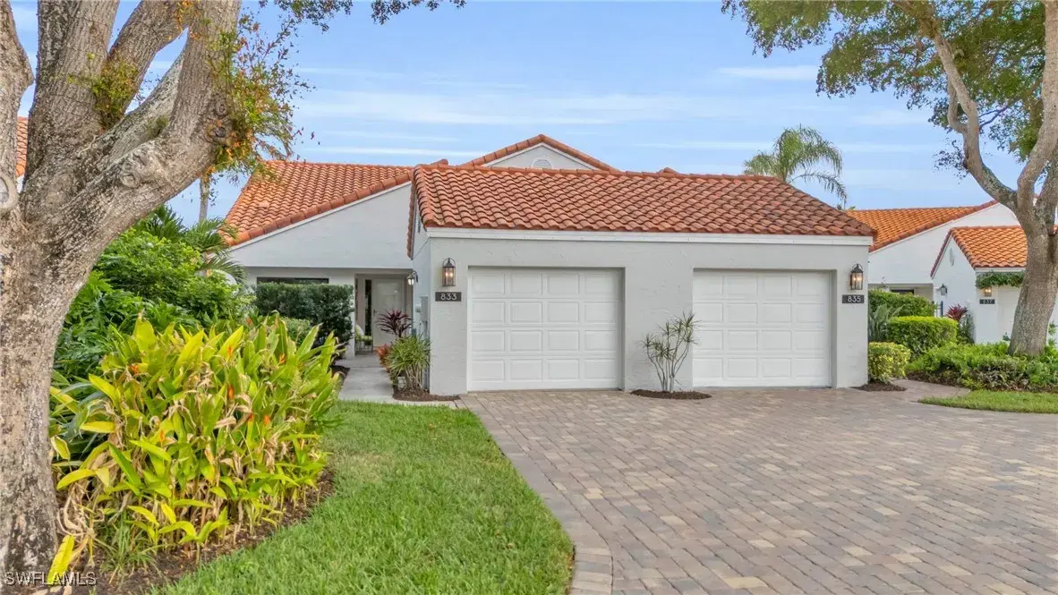 Picture of 833 Reef Point Cir, Naples, FL 34108