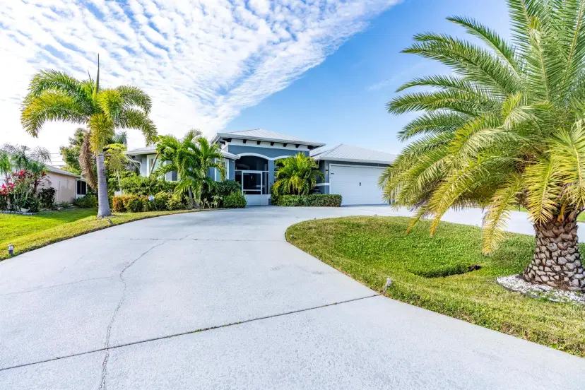 Picture of 3453 SE Hart Circle, Port St Lucie FL 34984