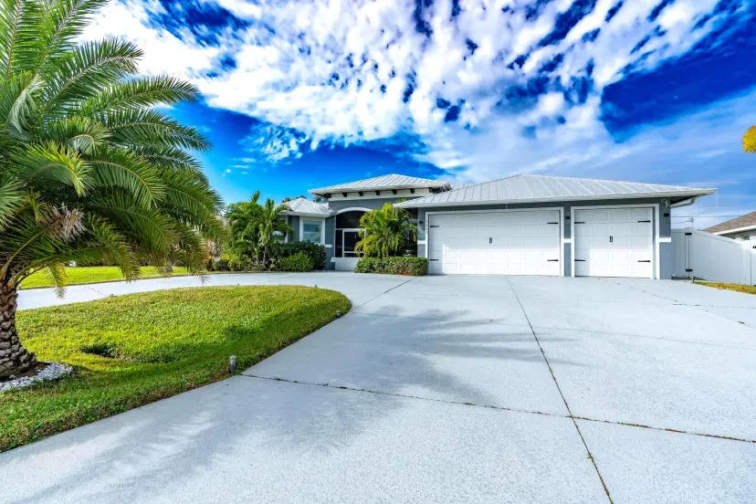 Picture of 3453 SE Hart Circle, Port St Lucie FL 34984