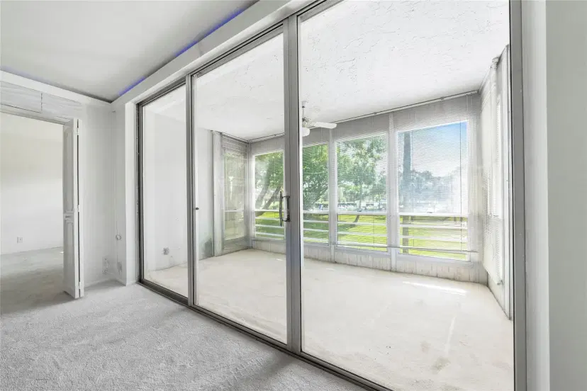 Picture of 400 Oaks Ln 216, Pompano Beach FL 33069