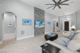 Picture of 14726 Reserve Ln, Naples, FL 34109