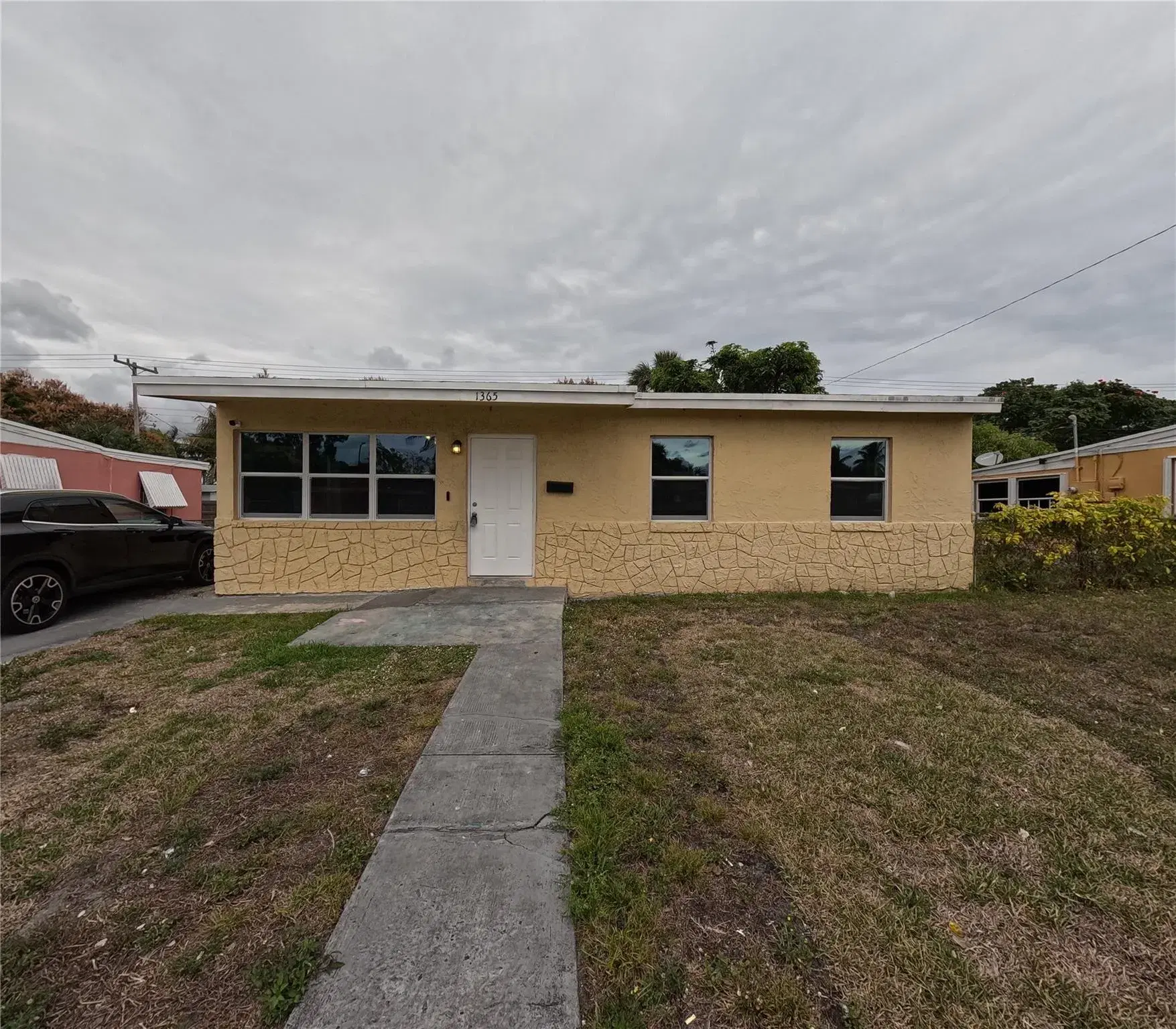 Picture of 1365 11Th St, West Palm Beach, FL 33401