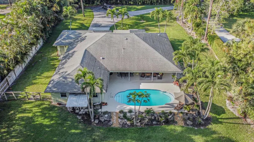 Picture of 365 86Th Terrace S, West Palm Beach FL 33411