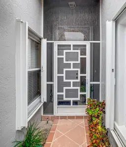 Picture of 7043 Summer Tree Drive, Boynton Beach, FL 33437