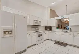 Picture of 7043 Summer Tree Drive, Boynton Beach, FL 33437