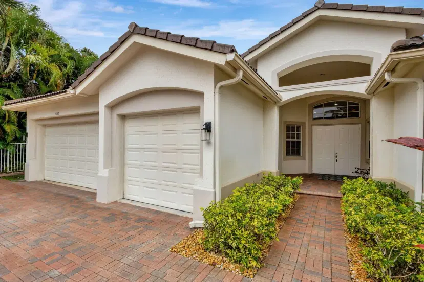Picture of 11792 Osprey Pointe Circle, Wellington FL 33449