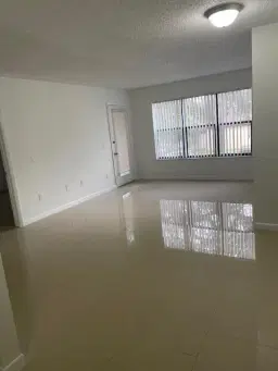 Picture of 4261 W Mcnab Road 13, Pompano Beach, FL 33069