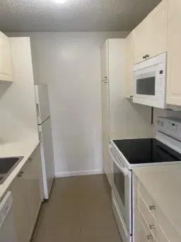 Picture of 4261 W Mcnab Road 13, Pompano Beach, FL 33069