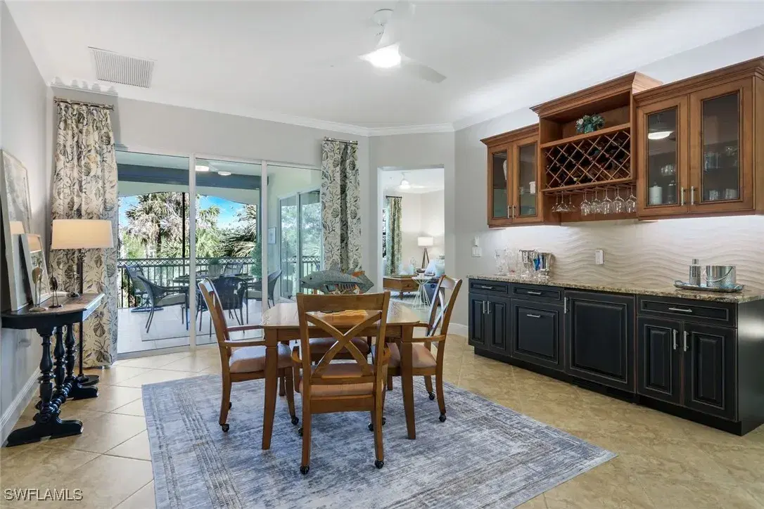 Picture of 3755 Montreux Ln 204, Naples, FL 34114