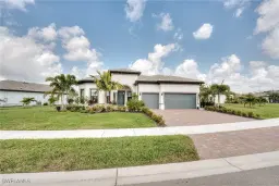Picture of 9741 Everglades Dr, Naples, FL 34120